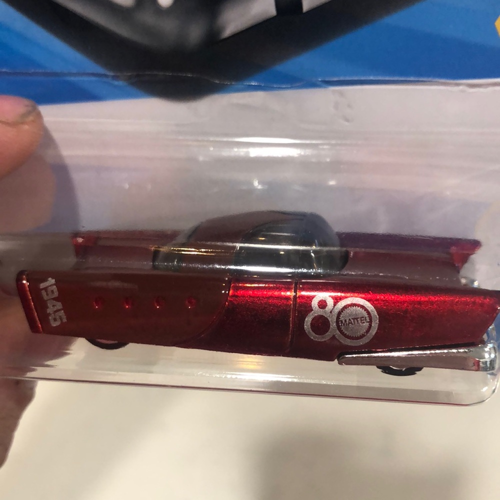 Mattel Hot Wheels Red Dream Mobile